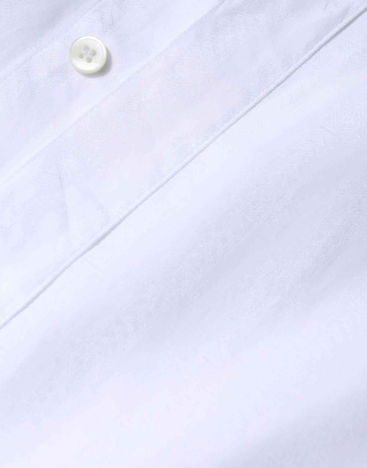 Chemise habillée homme en coton blanc, marque Dolce &amp; Gabbana, couleur or.
