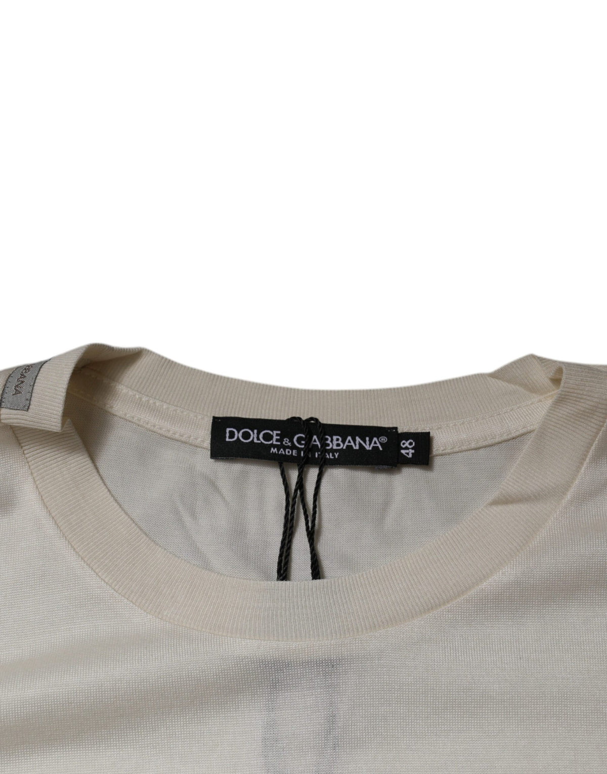 T-shirt Dolce &amp; Gabbana en soie blanche cassée, col rond, manches courtes.