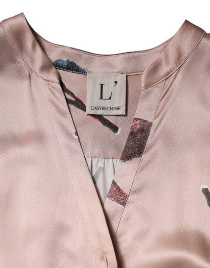 Robe midi trapèze en satin rose à manches longues et motifs floraux de L'Autre Chose