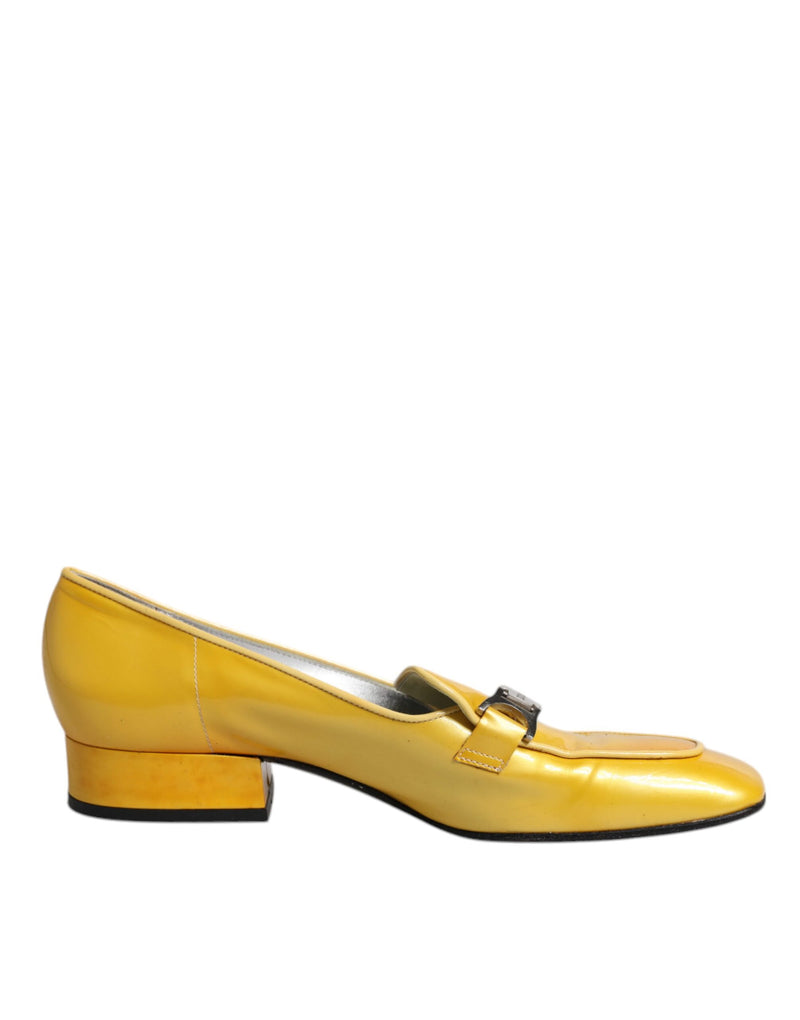 Dolce & Gabbana Mocassins Jaunes en Cuir avec Plaque Logo
