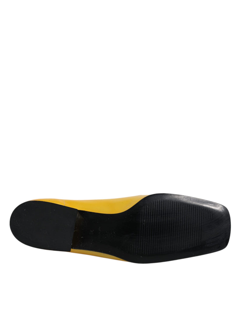 Dolce & Gabbana Mocassins en Cuir Jaune avec Plaque Logo
