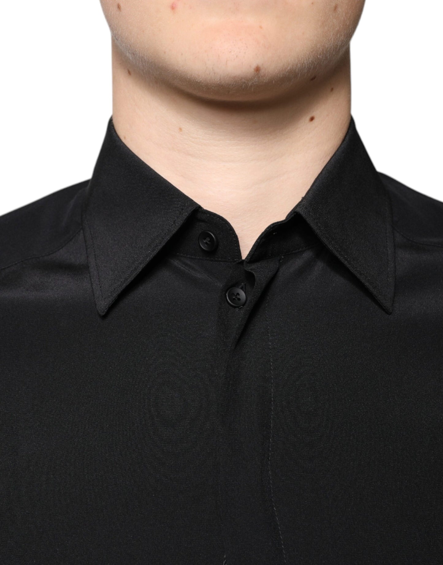 Chemise de cérémonie à manches longues en soie noire avec broderies dorées de Dolce &amp; Gabbana