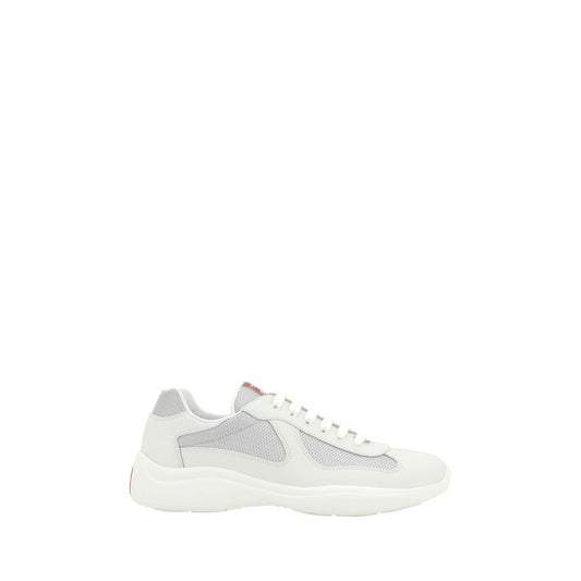 Les baskets Prada America
