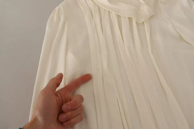 Dolce & Gabbana Top en Soie Off White à Col Roulé à Manches Longues