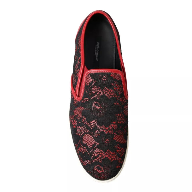 Dolce & Gabbana Sneakers Noires et Rouges en Dentelle