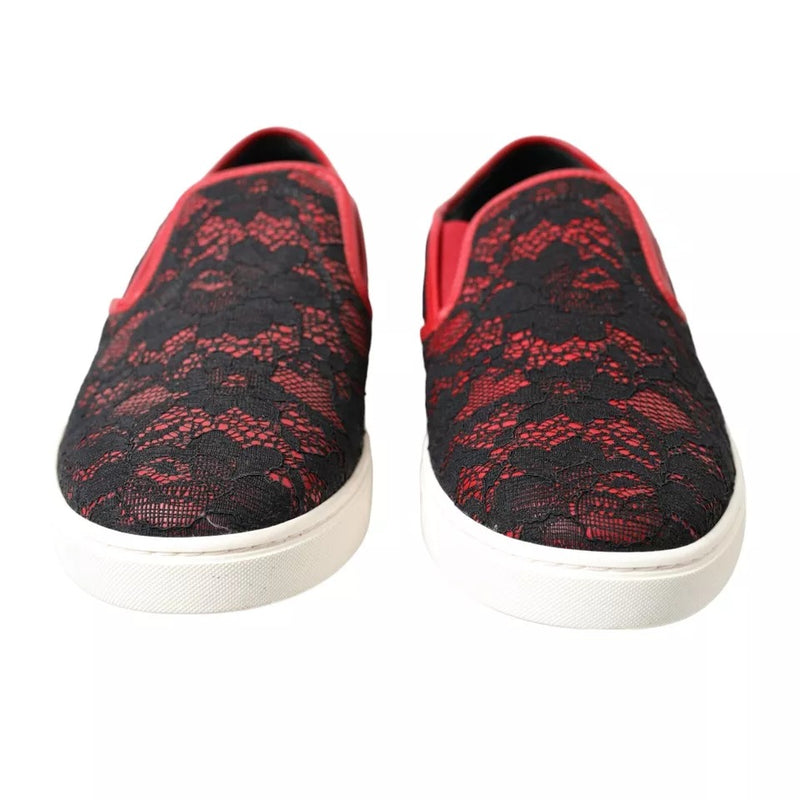 Dolce & Gabbana Sneakers Noires et Rouges en Dentelle