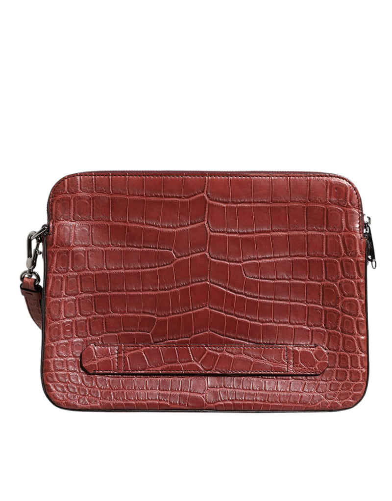 Sac porte-documents pour homme Dolce & Gabbana en cuir croco bordeaux avec plaque logo