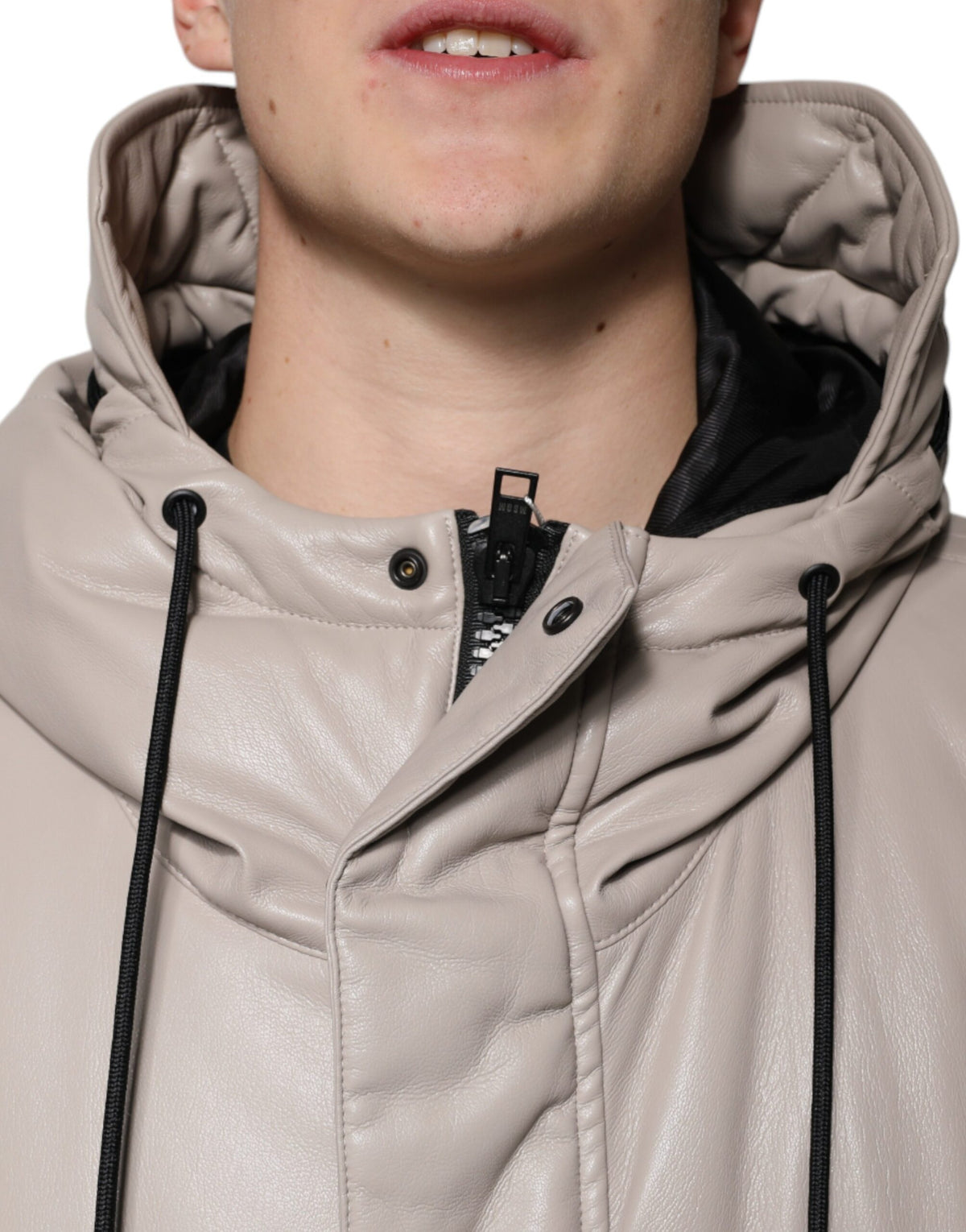 MSGM Veste manteau casual beige à capuche, manches longues et fermeture éclair intégrale.