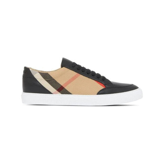 Burberry Zwarte Lederen New Salmond Sneakers