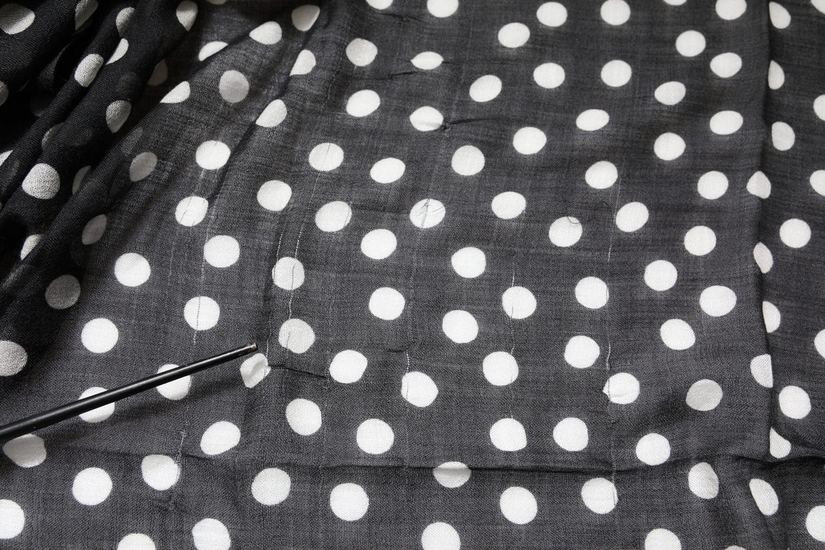 Dolce & Gabbana Écharpe Wrap Franges Pois Noir Blanc