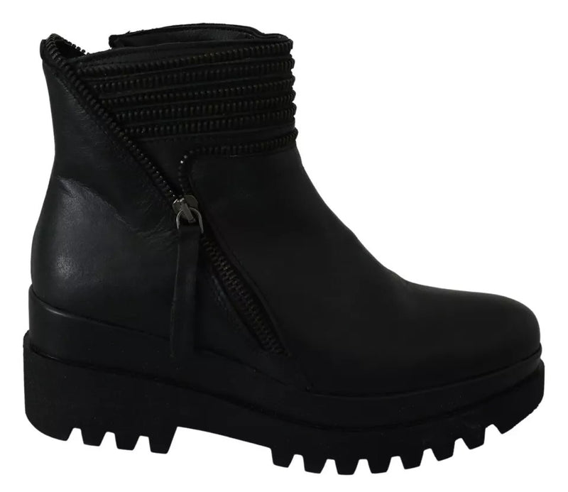 Ovyé Black Leather Zipper Ankle Boots for Women