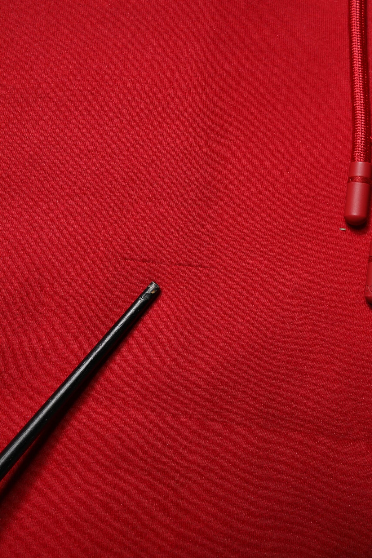 Pantalon de survêtement en coton rouge à logo DG de Dolce &amp; Gabbana pour homme.