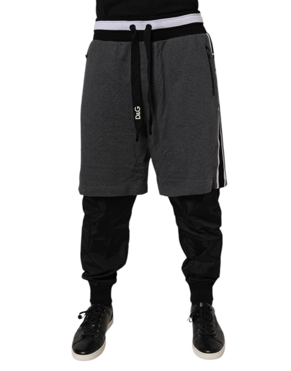 Pantalon de survêtement homme Dolce &amp; Gabbana en coton noir et gris, superposé.