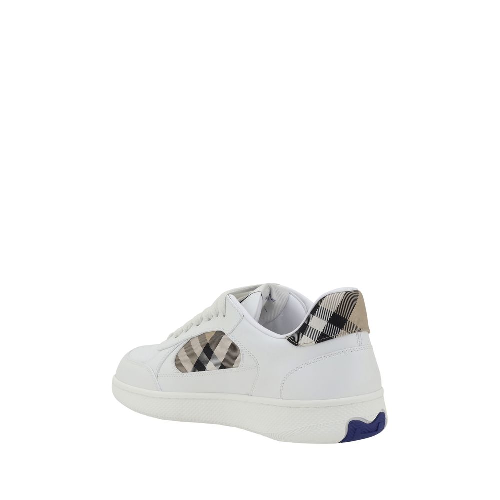 Burberry Leather Sneakers - Élégance et Confort Classique