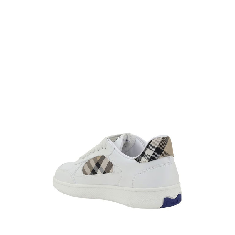 Burberry Leather Sneakers - Élégance et Confort Classique