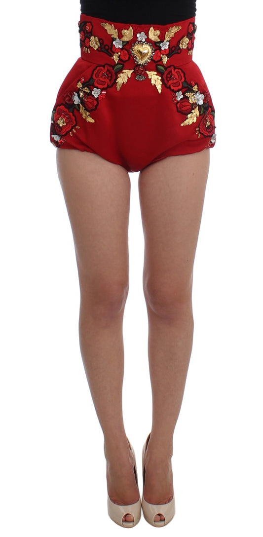 Shorts en soie rouge à motifs roses et cristaux de Dolce & Gabbana