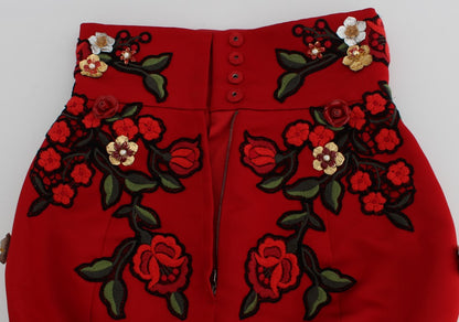 Shorts siciliens en soie rouge à motifs de roses de Dolce & Gabbana