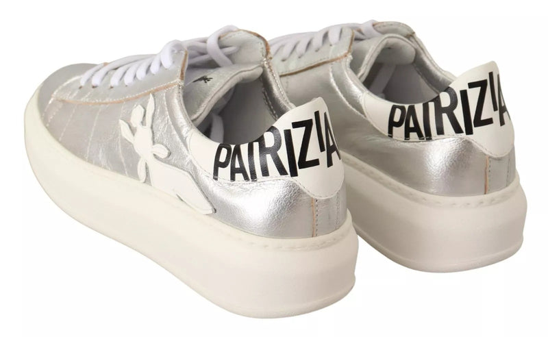 Patrizia Pepe Sneakers en Cuir Plein Grain Argenté à Lacets