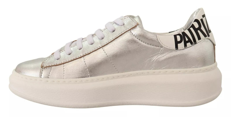 Patrizia Pepe Sneakers en Cuir Plein Grain Argenté à Lacets