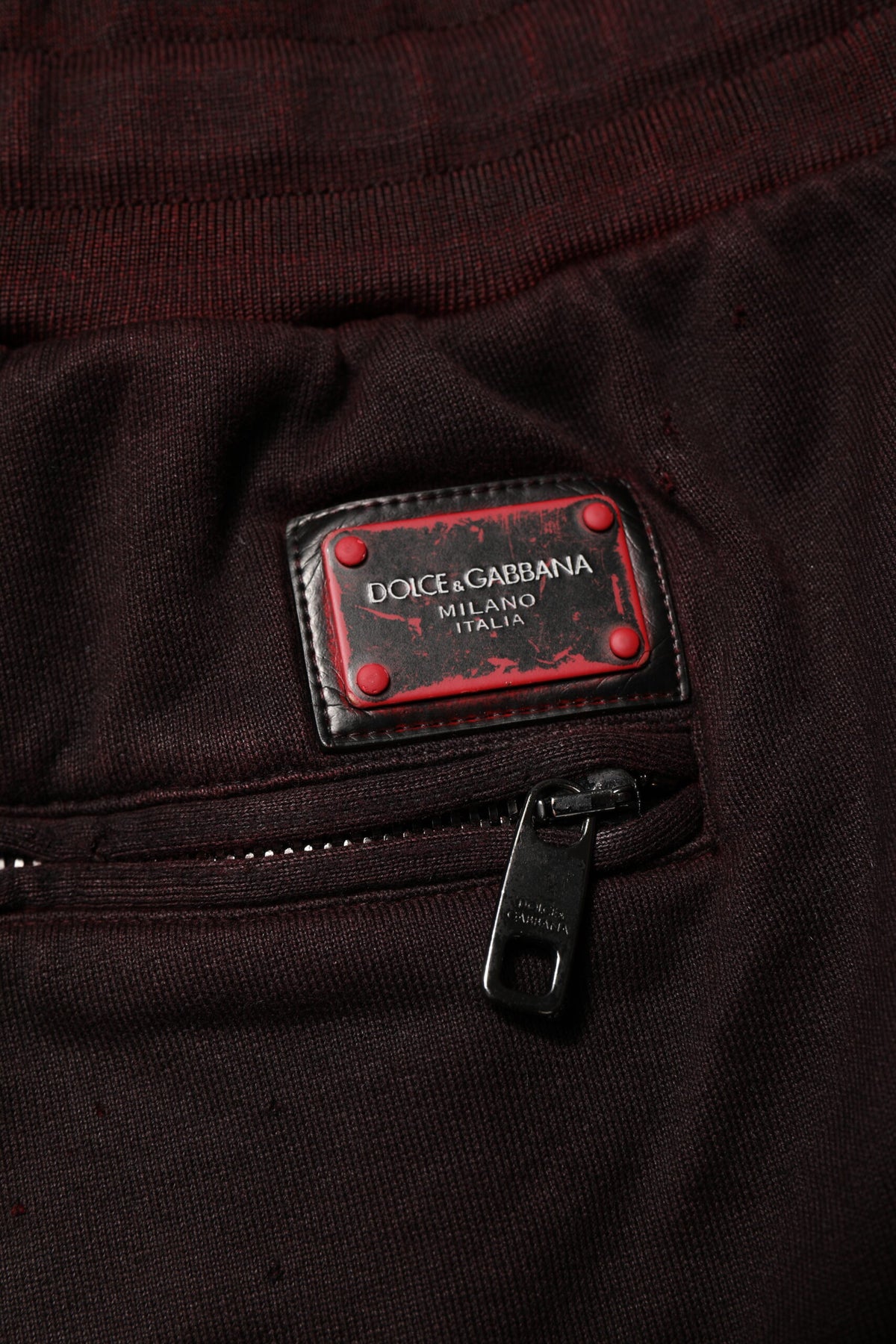 Shorts Bermuda en coton de couleur bordeaux de Dolce &amp; Gabbana