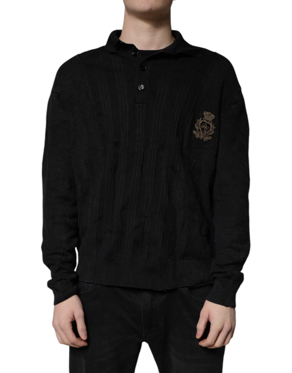 Pull en soie noir à boutons brodés à motif héraldique de Dolce &amp; Gabbana