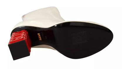 Bottines en cuir blanc et tissu avec logo rouge, talons hauts, GCDS