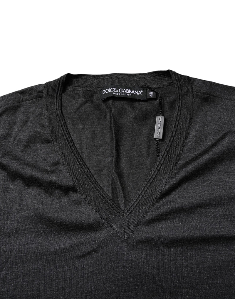 Dolce &amp; Gabbana T-shirt van donkergrijze zijde met V-hals en korte mouwen