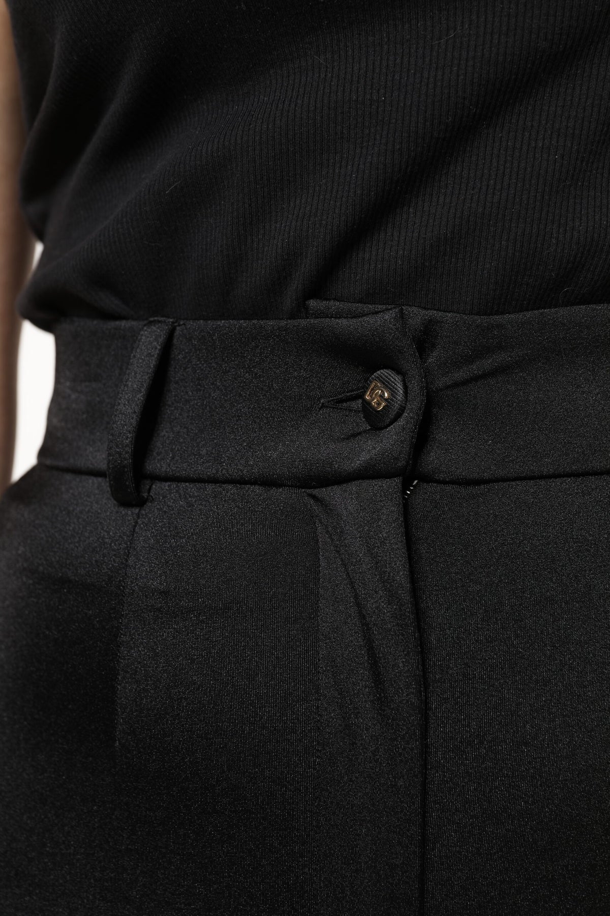 Dolce & Gabbana Pantalons Slim Fit Taille Haute en Nylon Noir