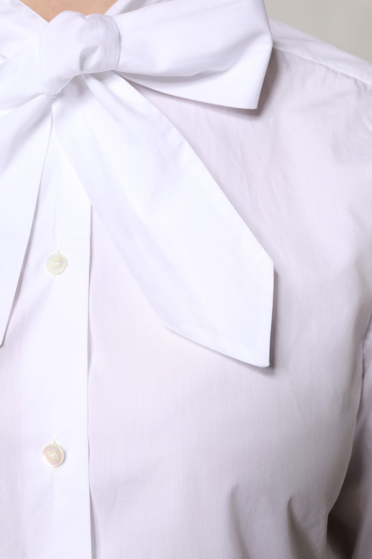 Dolce & Gabbana Blouse Longue à Col Ascot Blanc