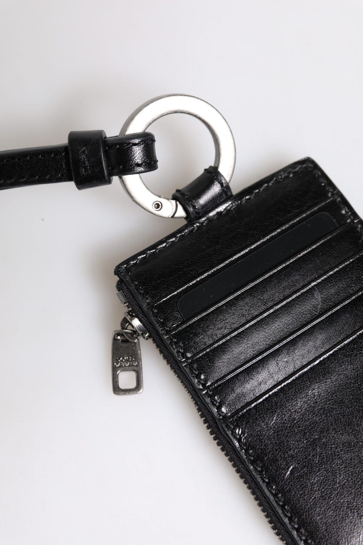 Portefeuille porte-cartes en cuir noir avec logo en relief Dolce &amp; Gabbana