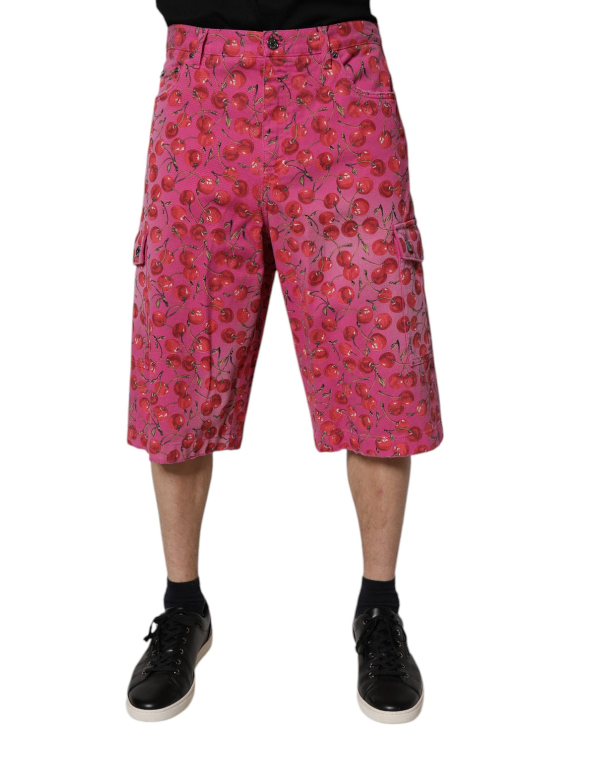 Shorts cargo en coton rose à imprimé cerise de Dolce &amp; Gabbana