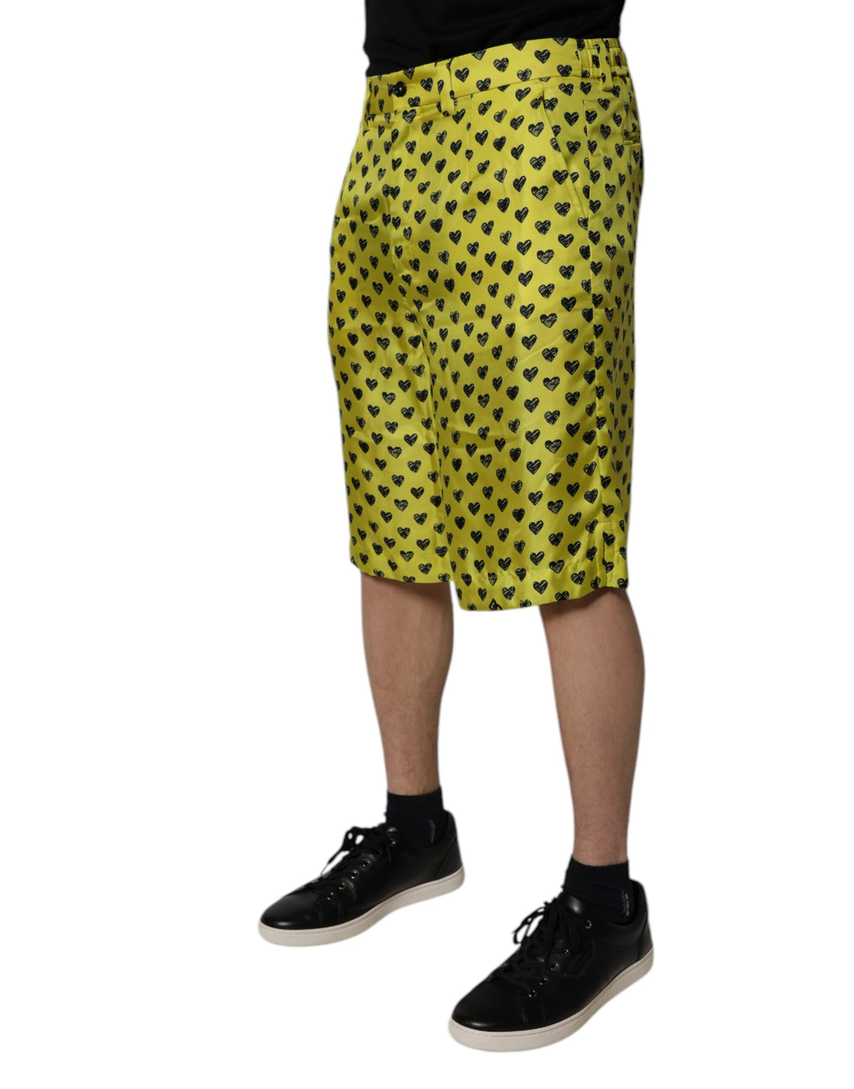 Shorts Bermuda en soie verte à imprimé cœur de Dolce &amp; Gabbana