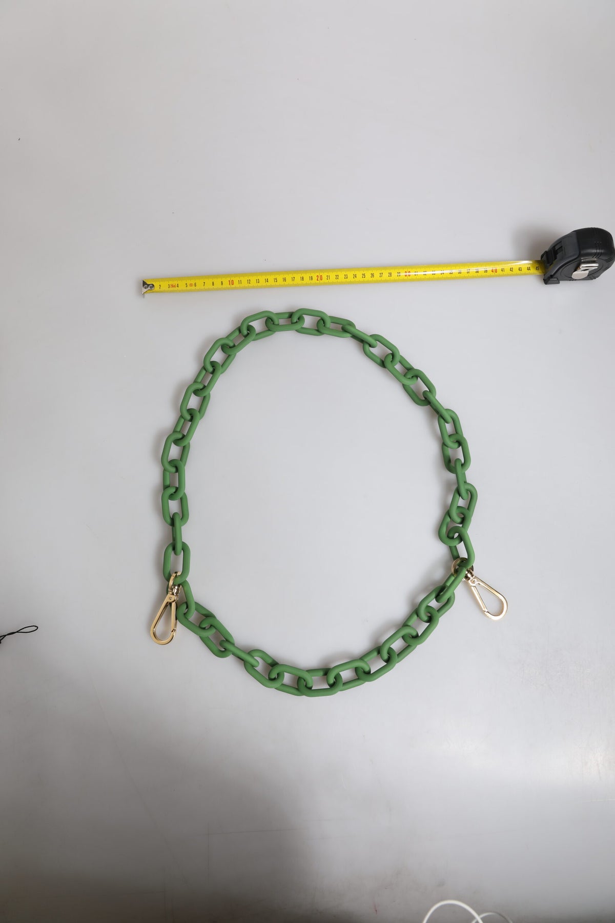 Chaîne de portefeuille épaisse en acrylique plexiglas vert Dolce &amp; Gabbana avec quincaillerie dorée