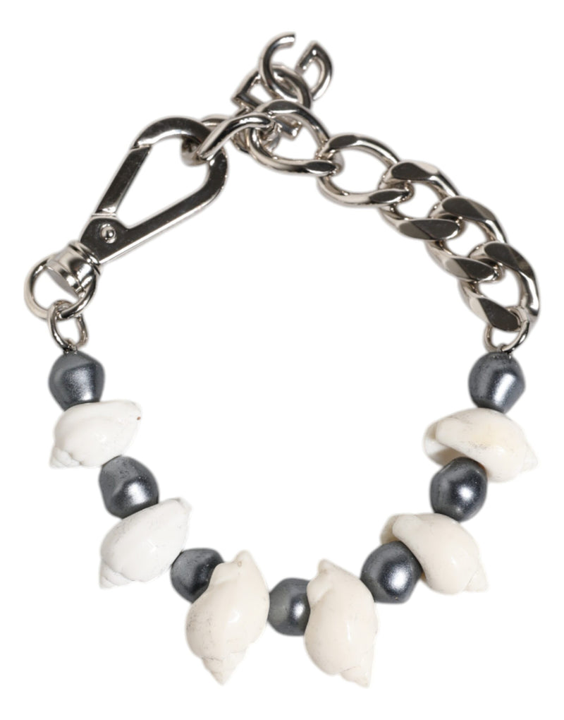 Bracelet Dolce & Gabbana avec pendentif en laiton argenté et perles coquillage et logo DG