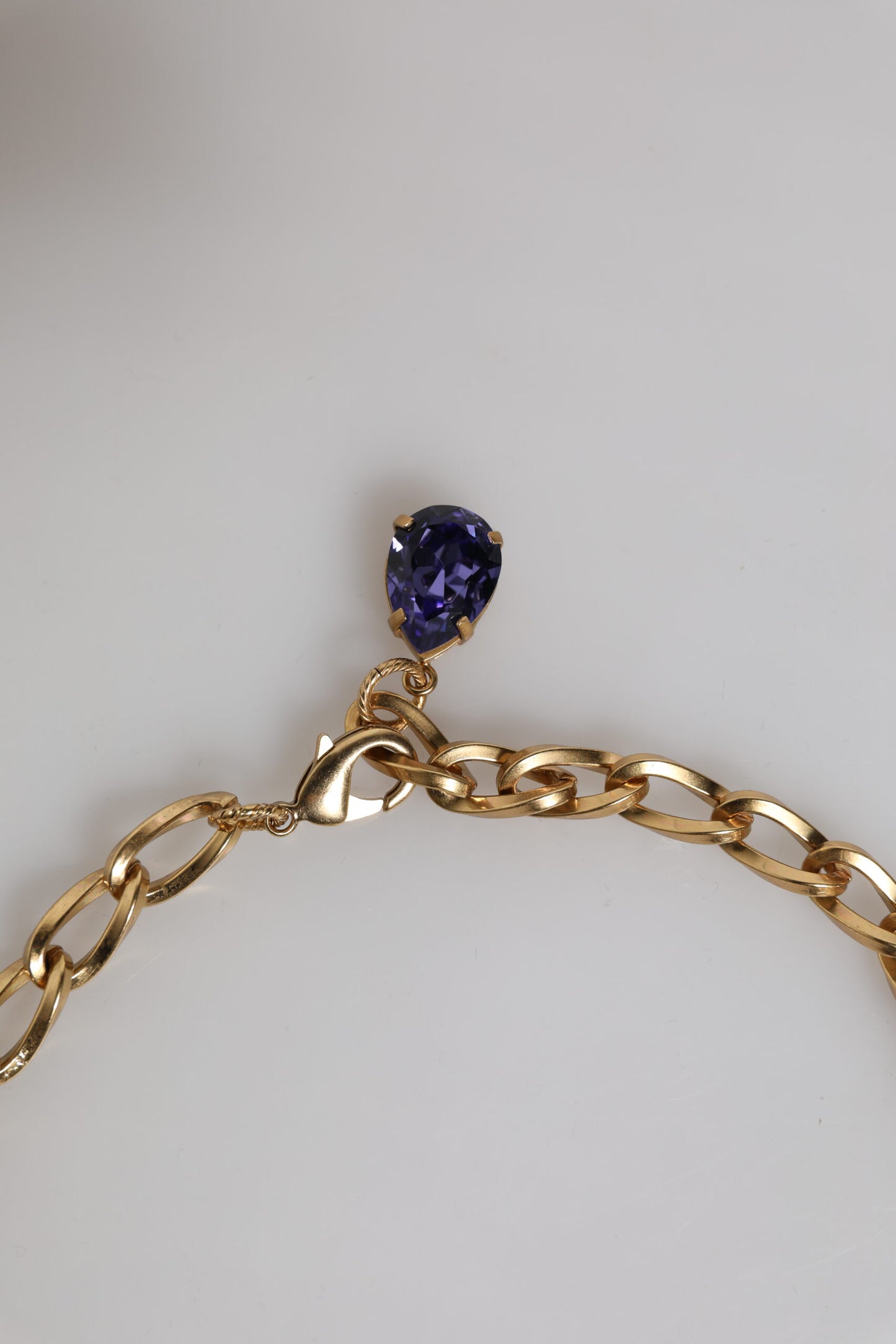 Dolce &amp; Gabbana gouden messing bloemenkristallen parel versierde ketting