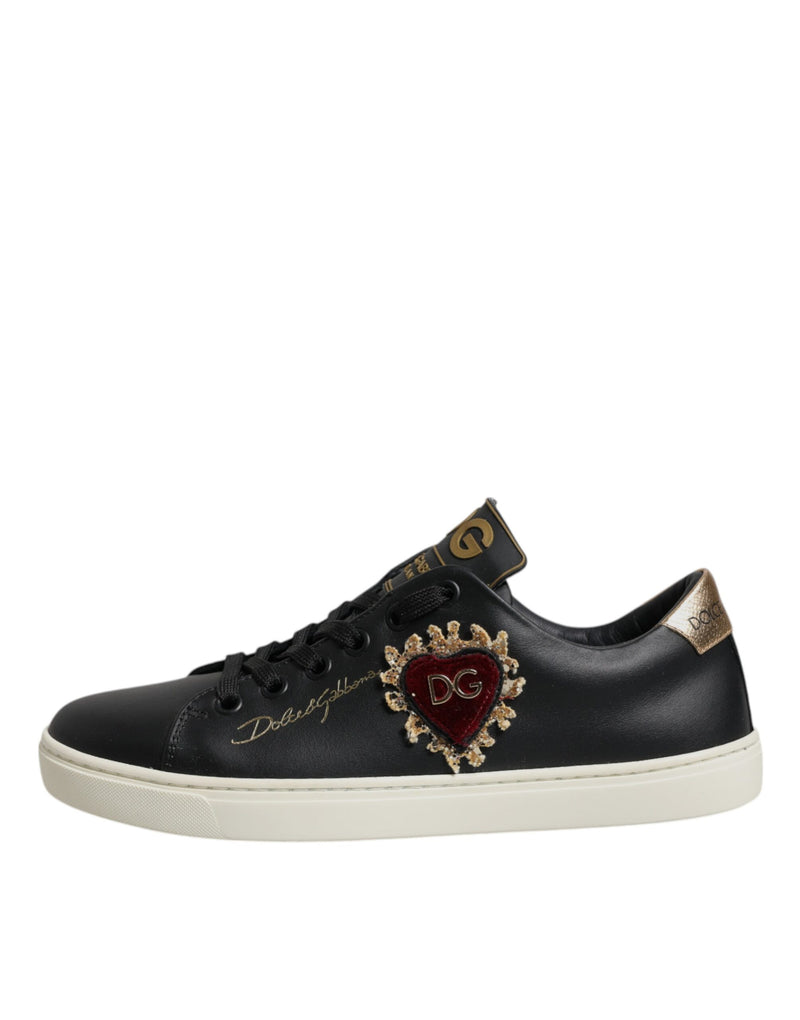 Dolce & Gabbana Sneakers en Cuir Noir avec Cœur Rouge et Or