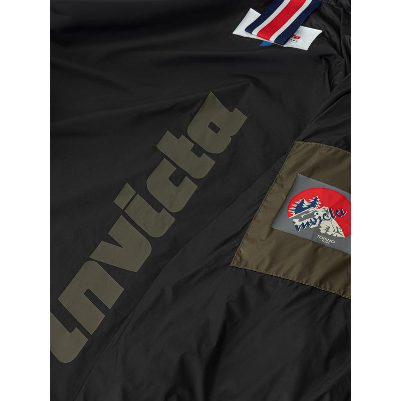 Veste coupe-vent polyamide verte Invicta - Élégante et fonctionnelle