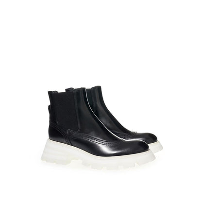Bottines en cuir élégantes Alexander McQueen, noir intemporel