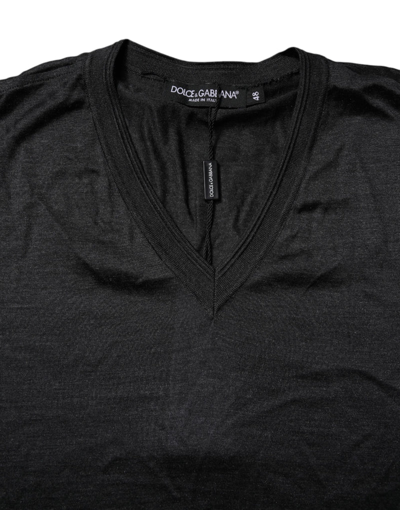 Dolce &amp; Gabbana T-shirt van donkergrijze zijde met V-hals en korte mouwen