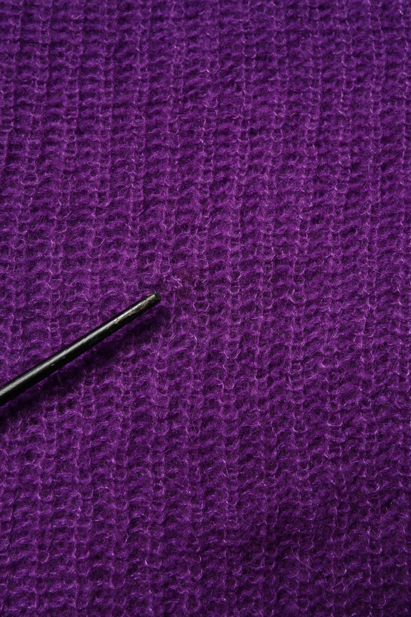 Pull en tricot violet à manches longues et col rond PINK MEMORIES