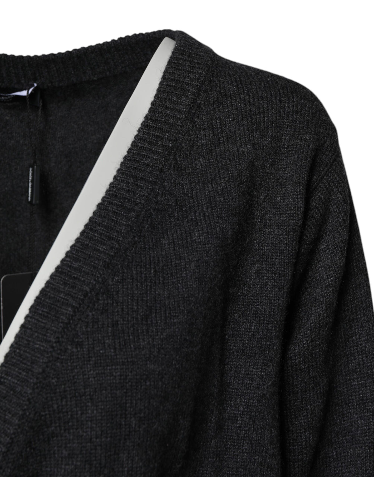 Pull en cachemire gris Dolce & Gabbana à col en V profond