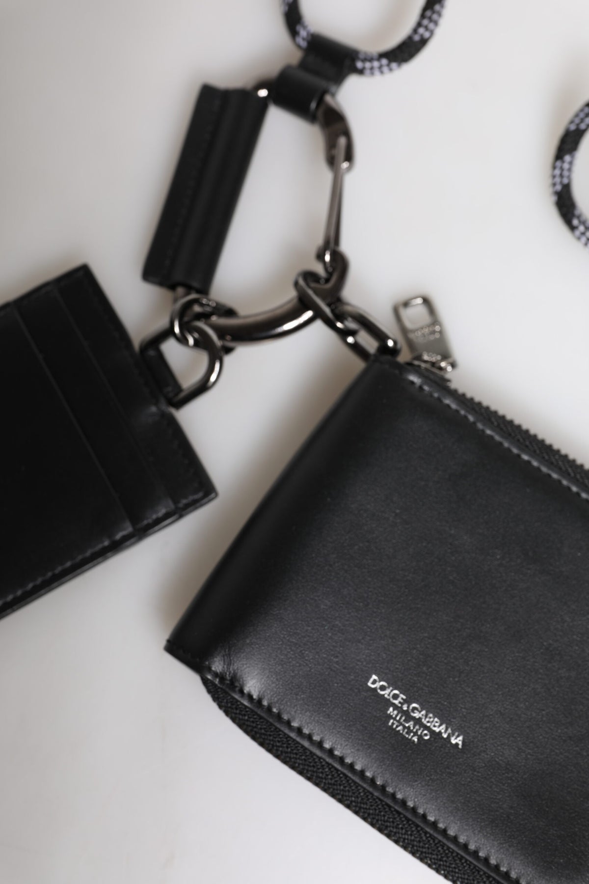 Portefeuille porte-cartes zippé en cuir noir Dolce &amp; Gabbana