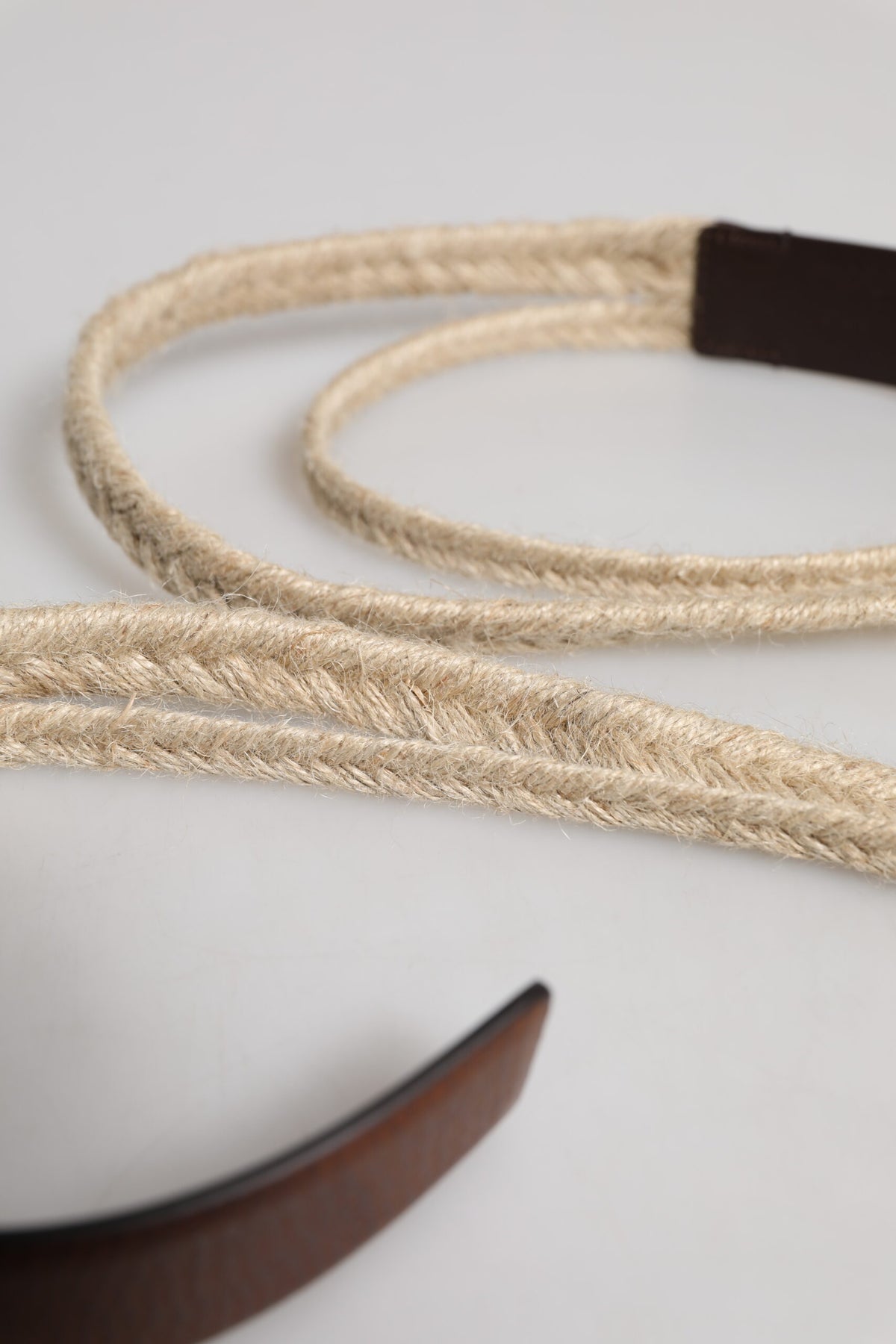 Ceinture Dolce &amp; Gabbana en cuir de jute marron avec boucle en métal tressé
