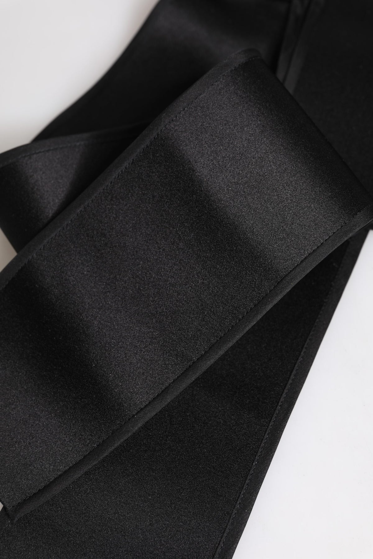 Dolce & Gabbana Ceinture Large en Satin Noir - Accessoire en Soie Luxueux