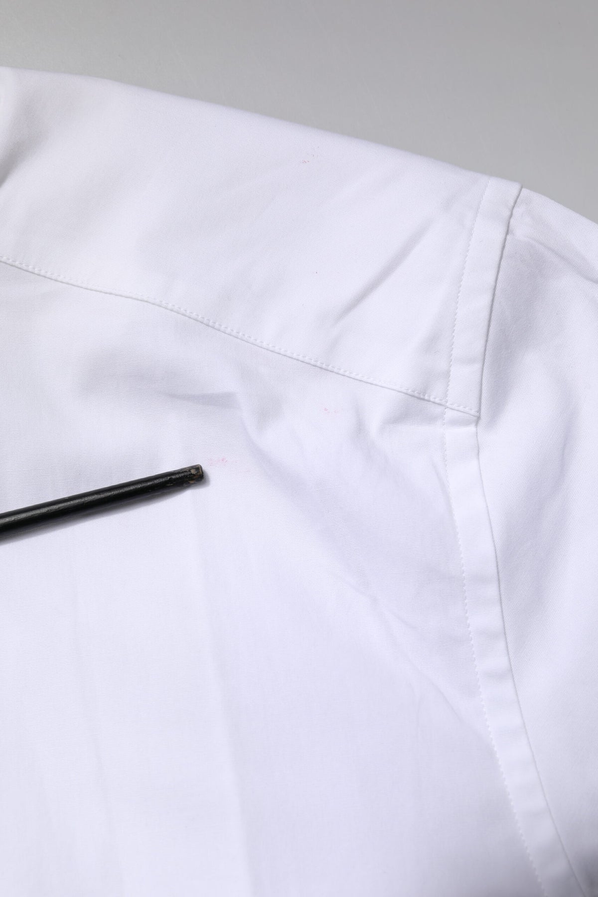 Chemise habillée dorée en coton extensible blanc Dolce &amp; Gabbana