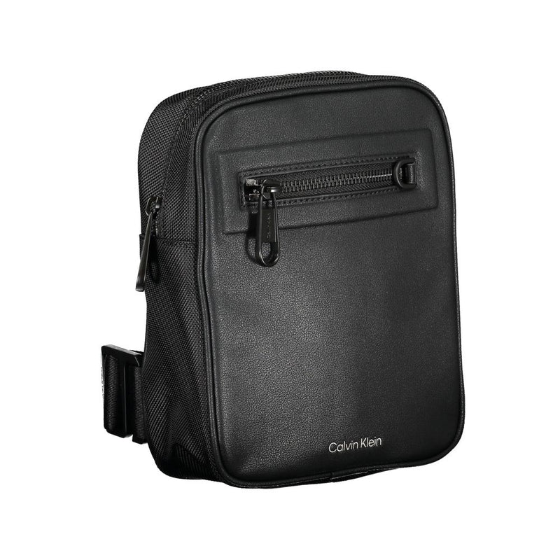 Sac à bandoulière noir élégant Calvin Klein avec détails contrastés
