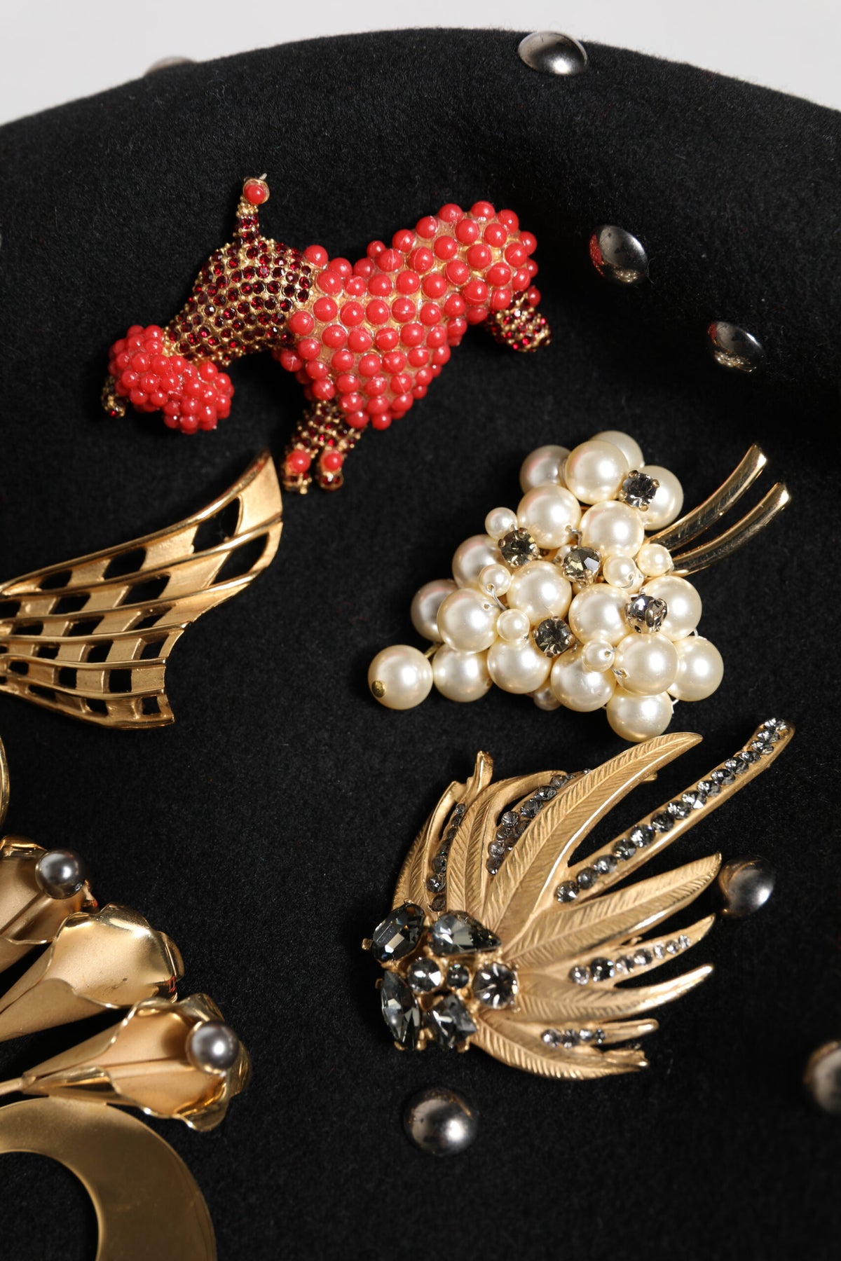 Chapeau Cloche Embelli Multicolore en Laine Noir Dolce & Gabbana