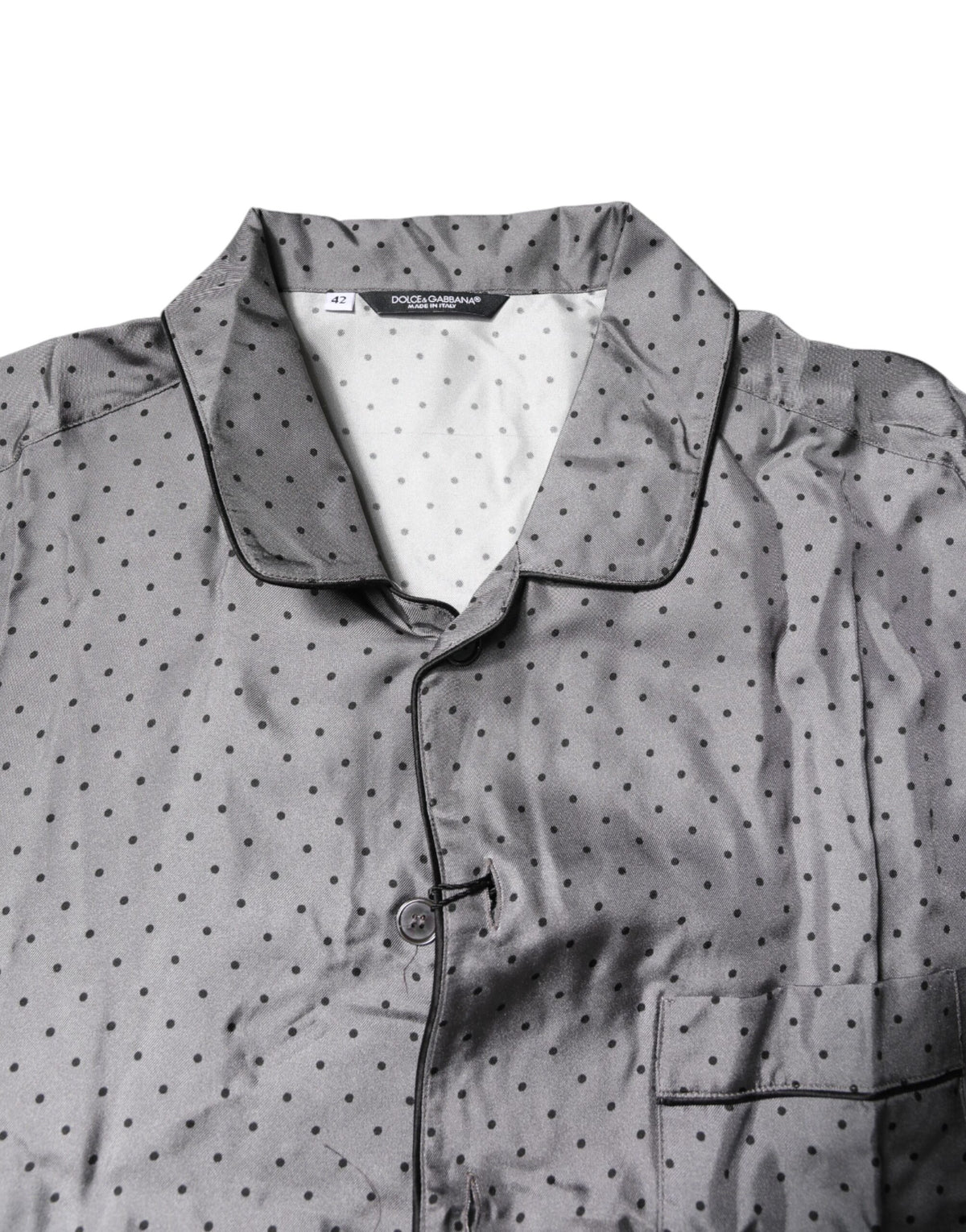 Chemise en soie à manches longues grise à pois de Dolce &amp; Gabbana