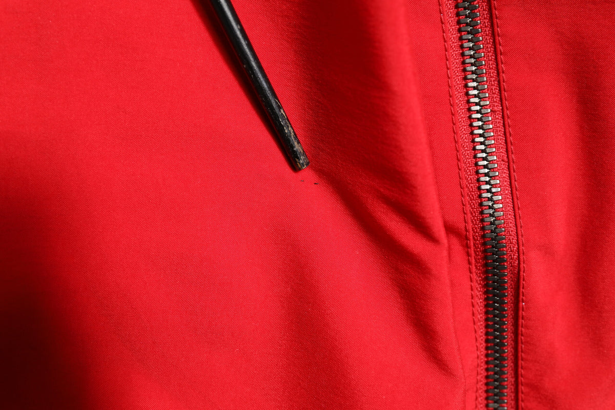 Veste coupe-vent à fermeture éclair intégrale en nylon rouge et blanc de Dolce & Gabbana