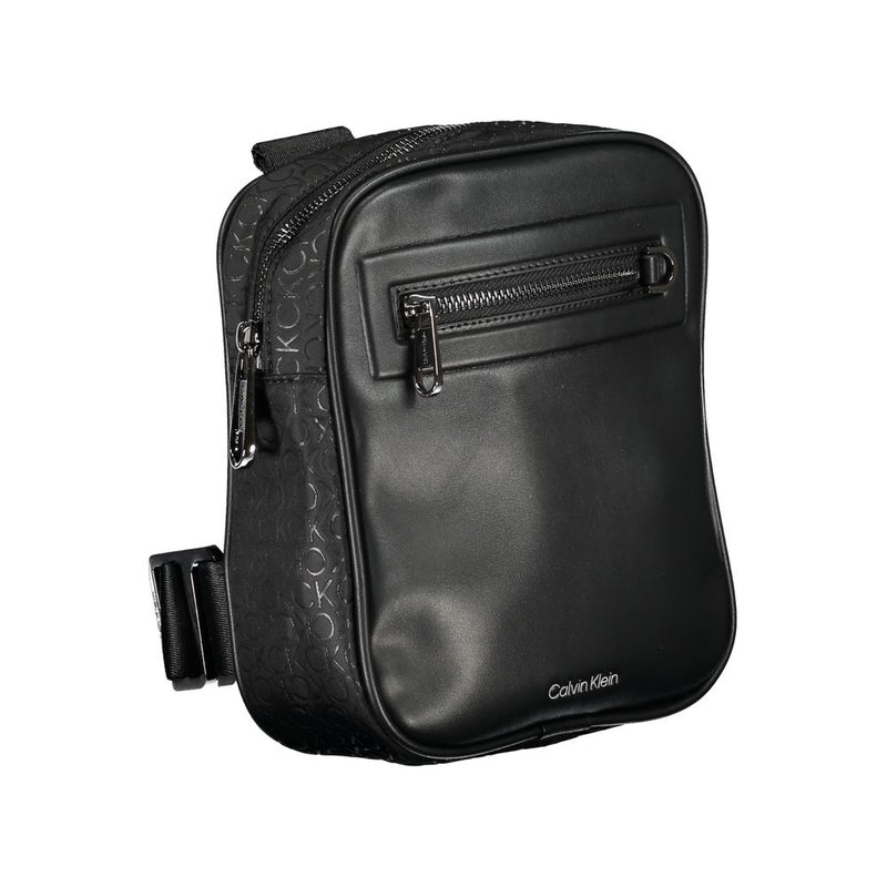 Sac à bandoulière élégant et urbain Calvin Klein avec détails contrastés
